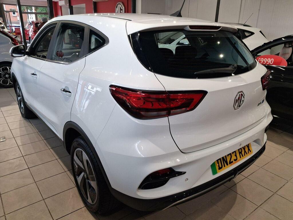 MG ZS 72.6Kwh Se Long Range Suv 156 P White #5