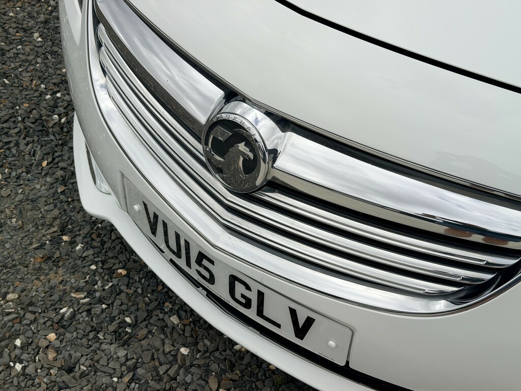 Vauxhall Insignia 2.0 Cdti Ecoflex Sri VX Line Nav 2015 White #3