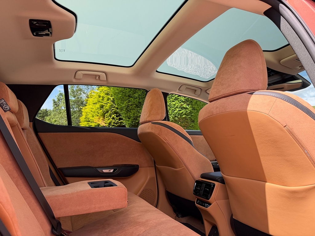 Lexus RZ 300E 150Kw Premium 71 Kwh Grey #24