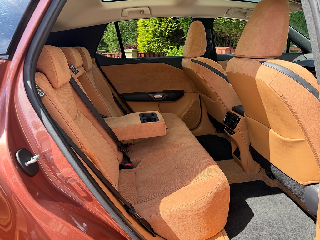 Lexus RZ 300E 150Kw Premium 71 Kwh Grey #43