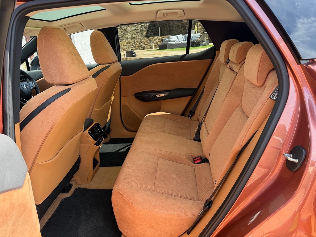 Lexus RZ 300E 150Kw Premium 71 Kwh Grey #14