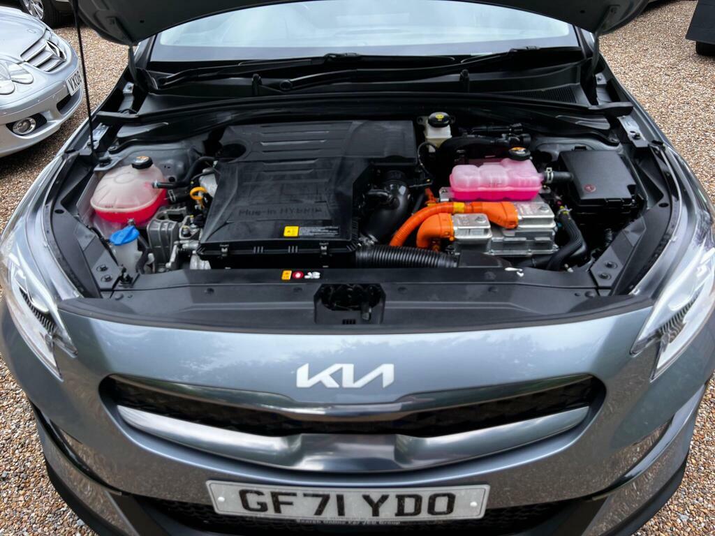Kia Xceed 2 Silver #8
