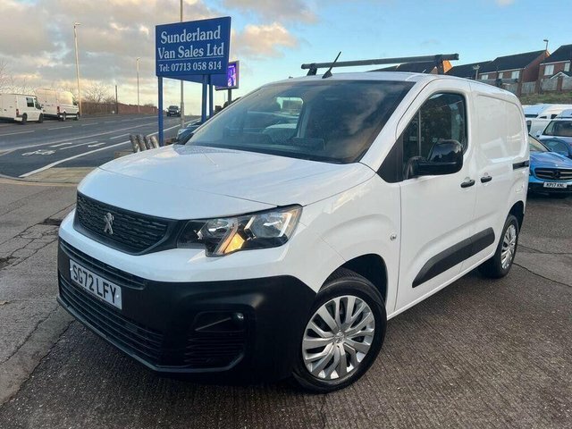 Peugeot Partner Bluehdi 1000 Professional Premium White