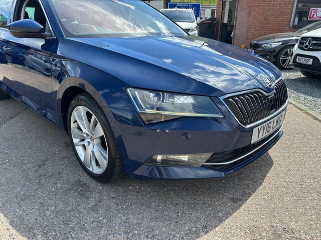 Skoda Superb Tdi Se L Executive Blue #6