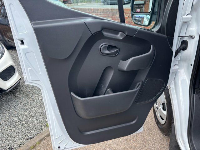 Renault Master Red Edition Low Loader Barn Doors Euro 6 White #15
