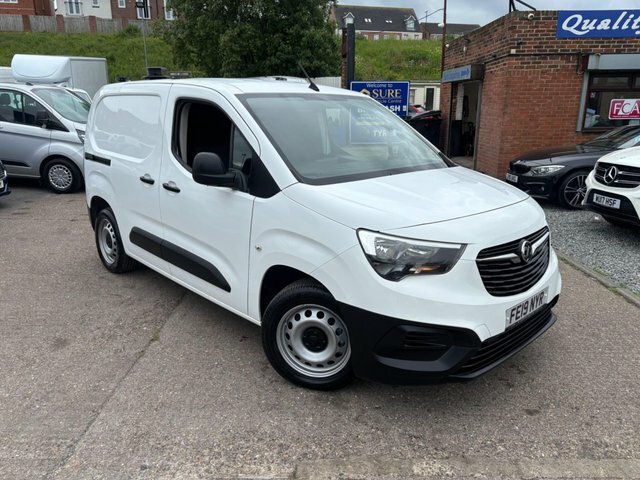 Vauxhall Combo Turbo D 2300 Edition White #3