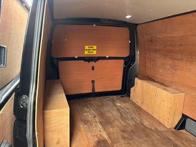 Volkswagen Transporter 2.0 Tdi 110 Highline Van Blue #15