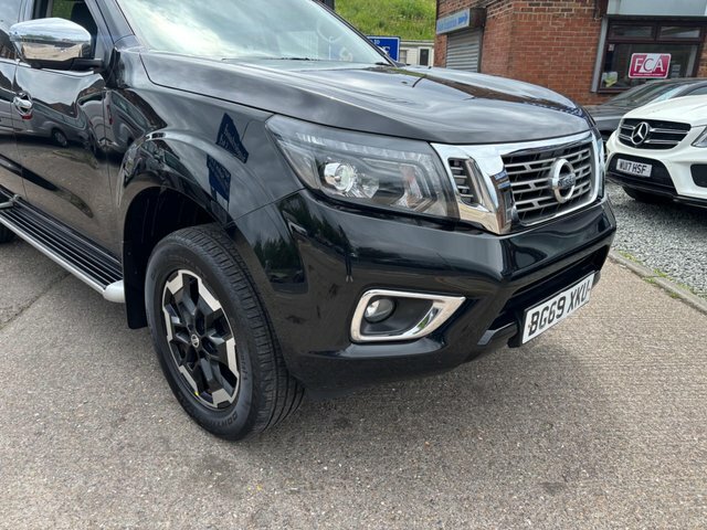 Nissan Navara Dci Tekna 4Wd Euro Black #2