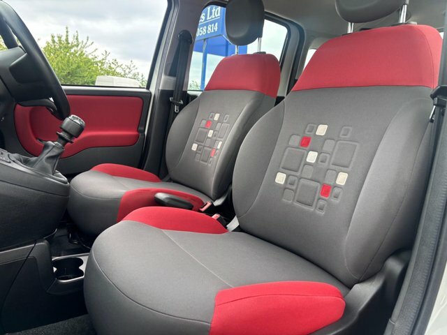 Fiat Panda 1.2 Lounge 69 Bhp White #20