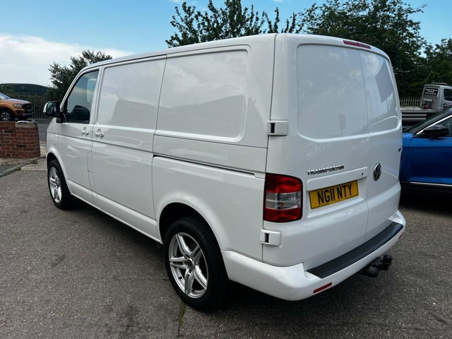 Volkswagen Transporter Tdi T26 L1 H1 White #3