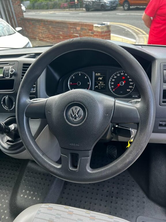 Volkswagen Transporter T30 Tdi 100 Lwb Low Roof White #16