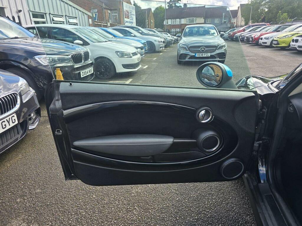 Mini Hatch 1.6 One Baker Street Euro 6 Black #32