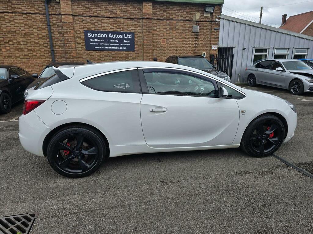 Vauxhall Astra GTC Gtc Cdti Sri U4011 Red #14