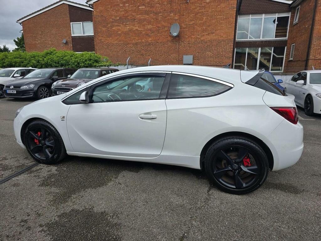 Vauxhall Astra GTC 1.4I Turbo Sri Euro 6 Ss White #6
