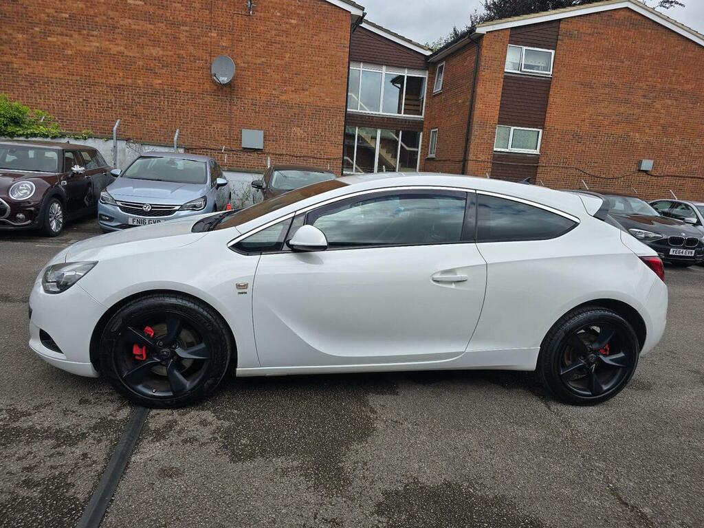 Vauxhall Astra GTC 1.4I Turbo Sri Euro 6 Ss White #5