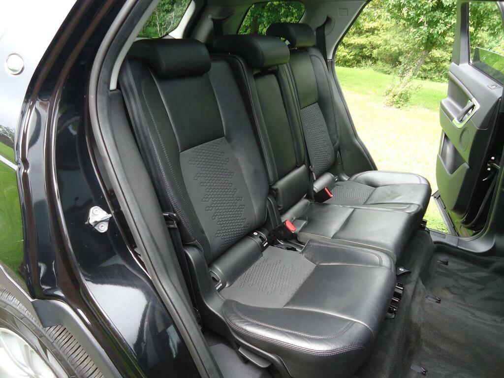 Land Rover Discovery Sport Se Tech Black #25