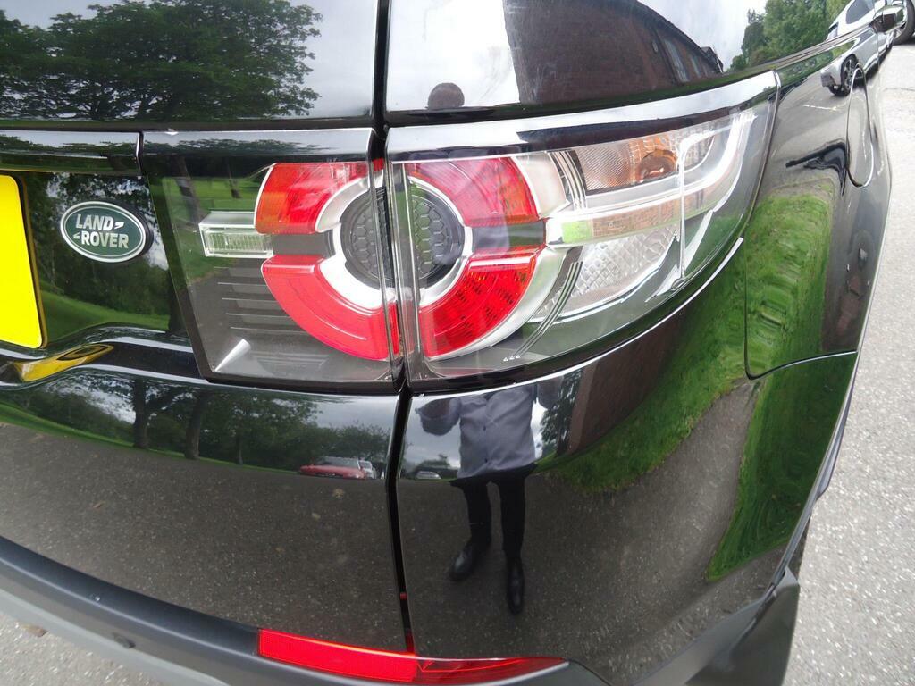 Land Rover Discovery Sport Se Tech Black #51
