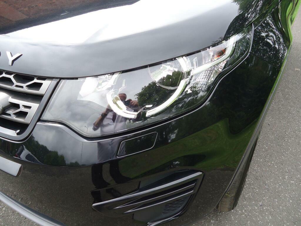 Land Rover Discovery Sport Se Tech Black #47