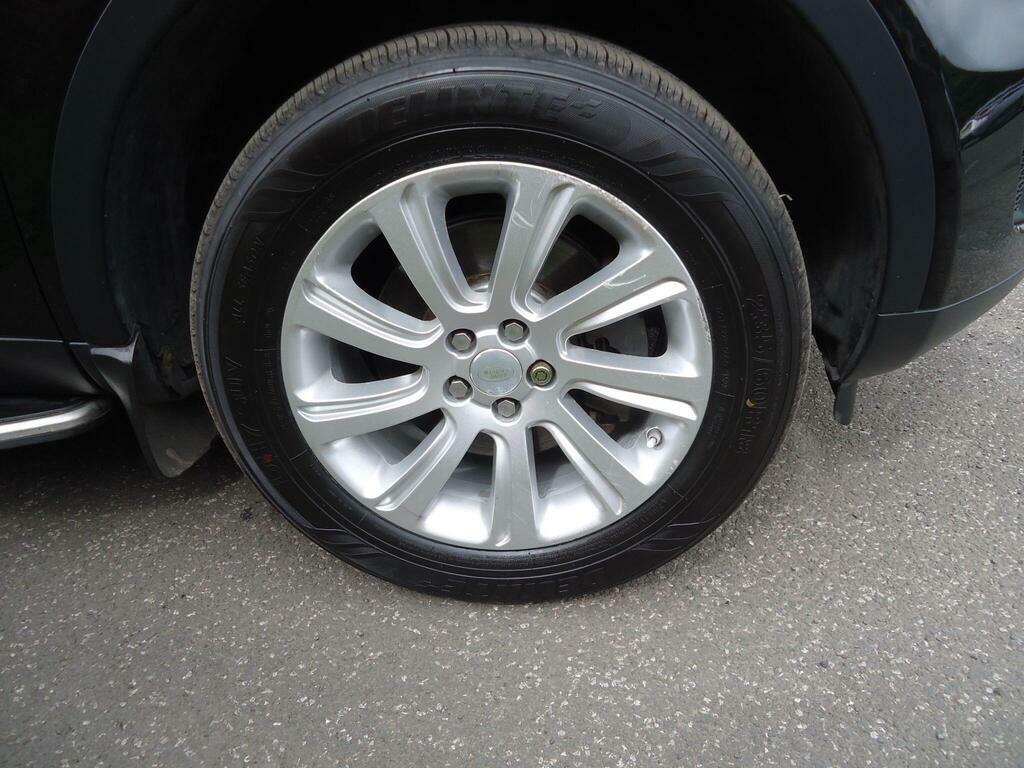 Land Rover Discovery Sport Se Tech Black #44