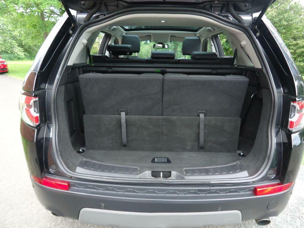 Land Rover Discovery Sport Se Tech Black #8