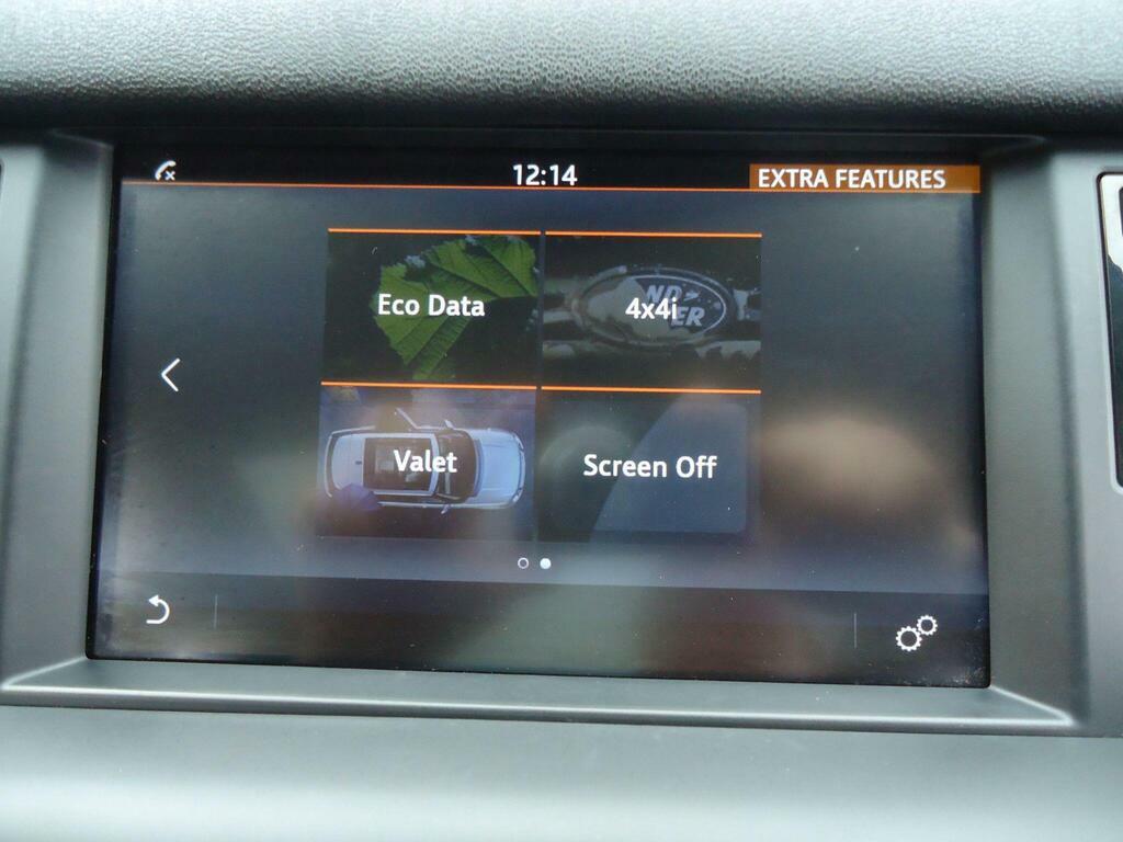 Land Rover Discovery Sport Se Tech Black #23