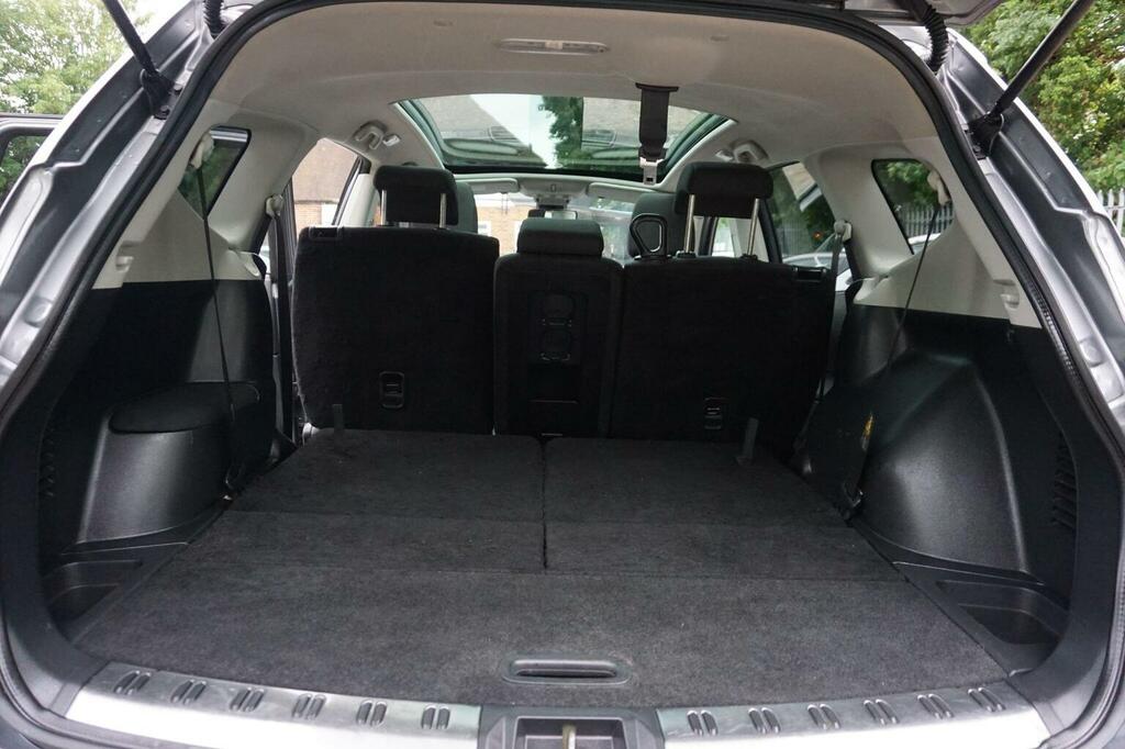 Nissan Qashqai+2 Hatchback Plus 2 N-tec Plus 2012 Black #23