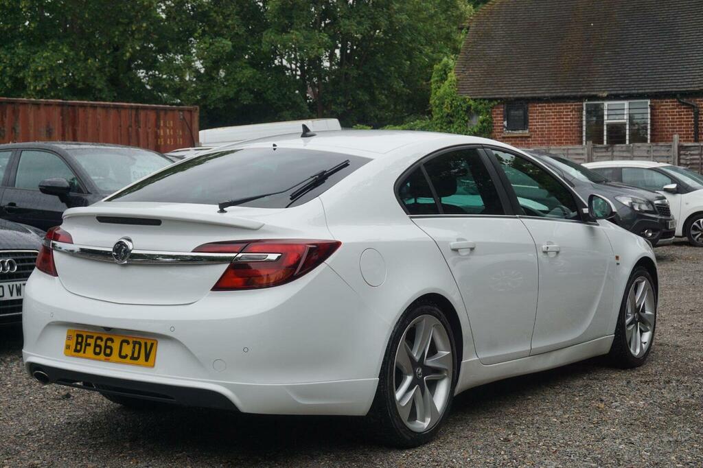 Vauxhall Insignia 1.6 Cdti Ecoflex Sri Nav Sports Tourer - 2016 White #9