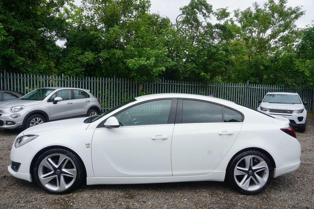 Vauxhall Insignia 1.6 Cdti Ecoflex Sri Nav Sports Tourer - 2016 White #7