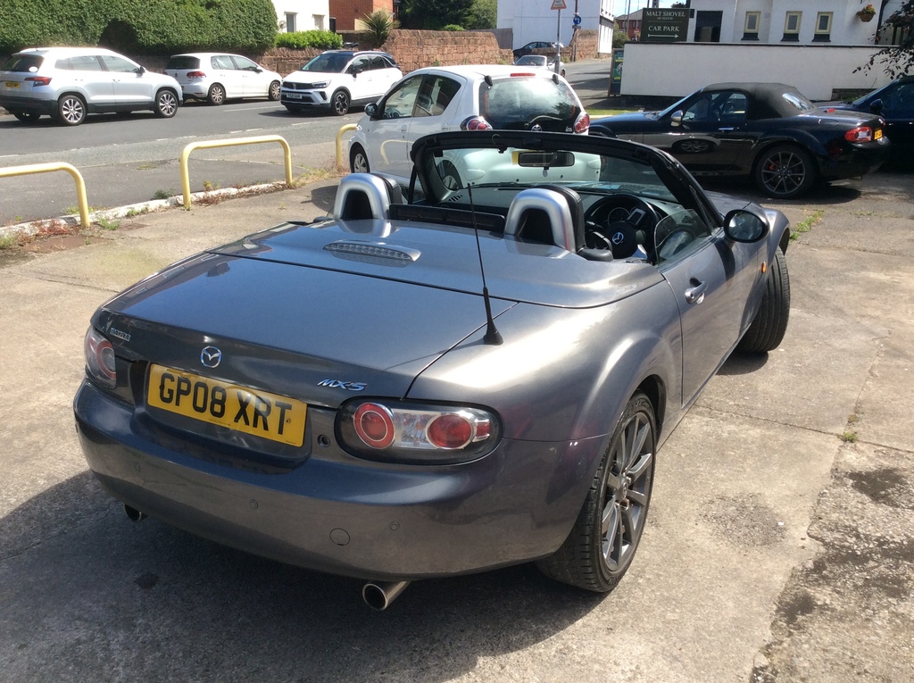 Mazda MX-5 2.0 Sport Coupe Grey #2