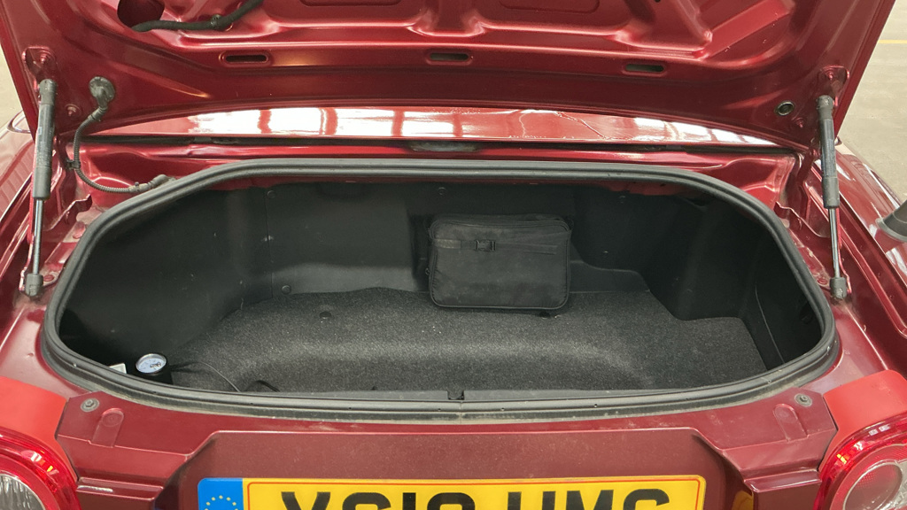 Mazda MX-5  Red #9