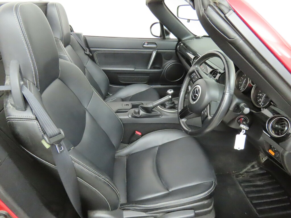 Mazda MX-5 2.0 Sport Black Coupe Red #6