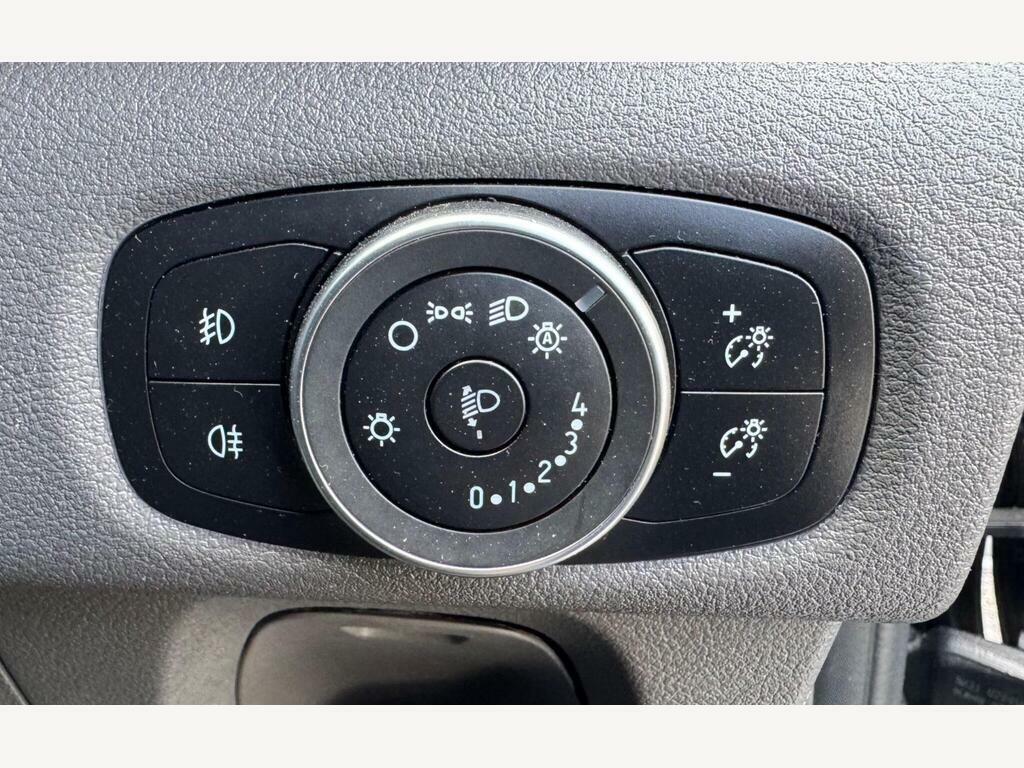 Ford Transit Custom 2.0 350 Ecoblue Leader Fwd L4 Euro 6 Ss White #19
