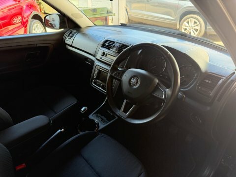 Skoda Fabia Hatchback Blue #4