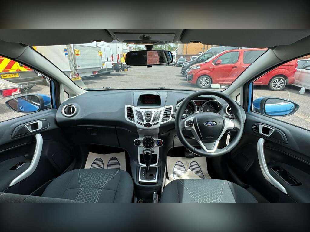 Ford Fiesta 1.4 Zetec Hatchback 154 Gkm Blue #2