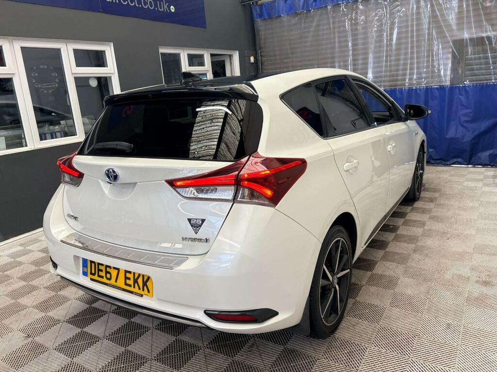 Toyota Auris Tr 1.6  #22