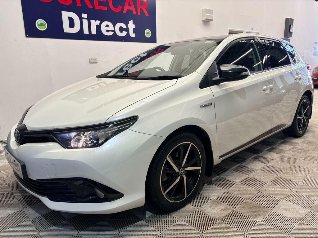 Toyota Auris Hatchback 1.8 Vvt-h Gb25 Cvt Euro 6 Ss Saf White #6