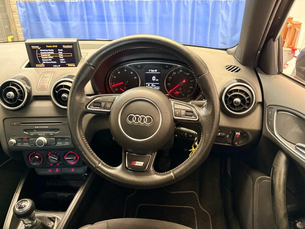 Audi A1 1.0 Tfsi 30 Technik Sportback Black #22