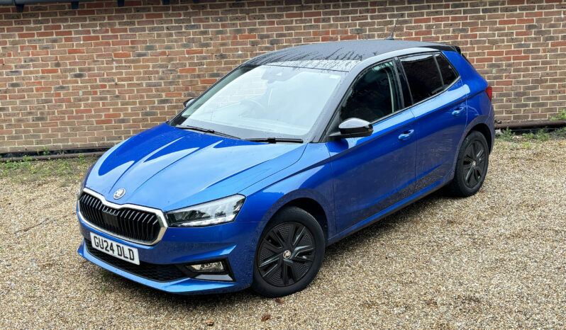 Skoda Fabia Hatchback GU24DLD #2