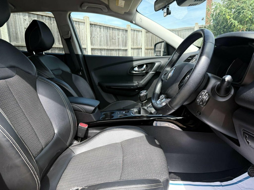 Renault Kadjar 1.2L Dynamique S Nav Silver #5