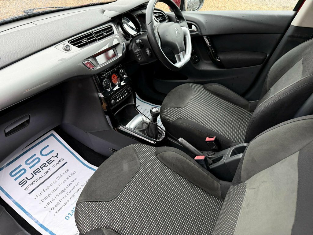 Citroen C3 1.6L Exclusive Red #6