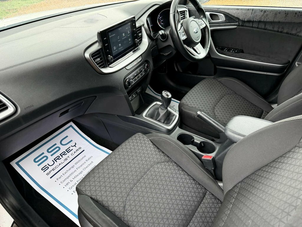 Kia Xceed 1L 2 White #6