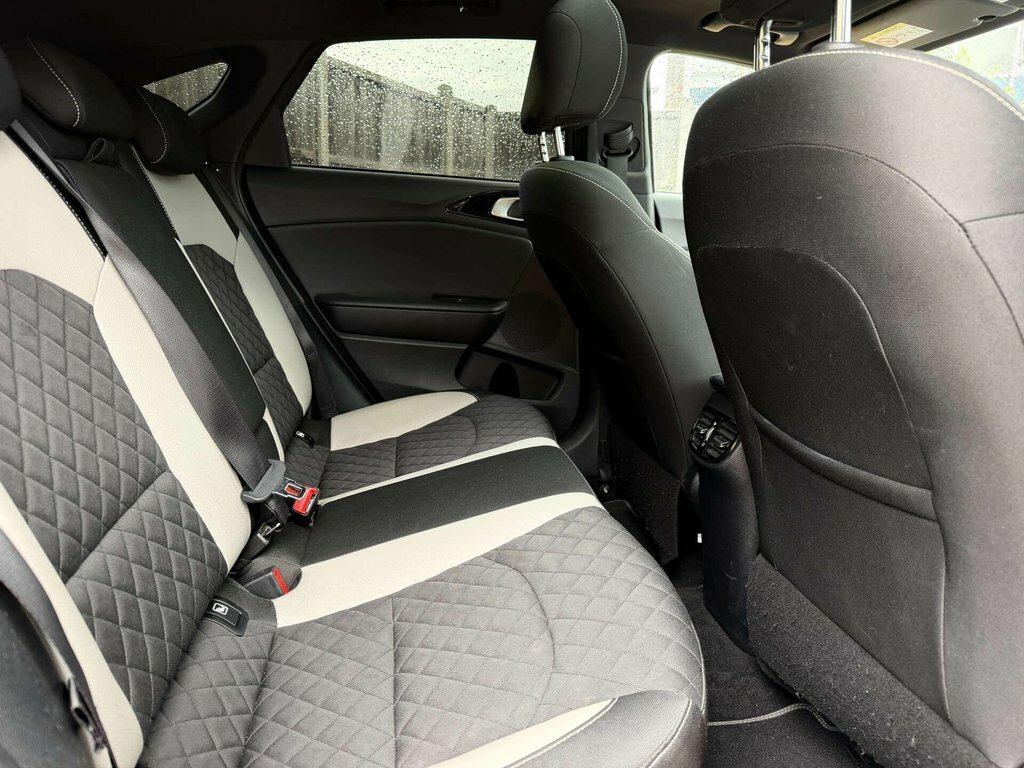 Kia Proceed Silver #38