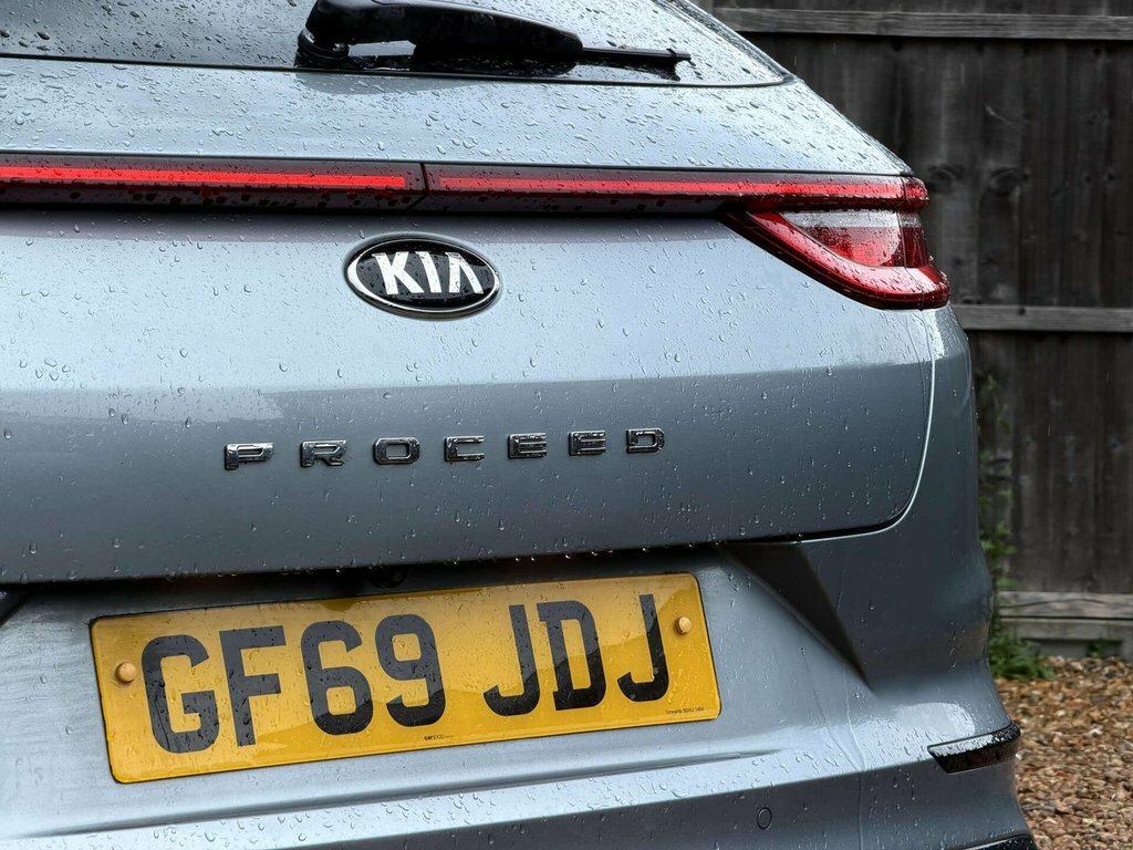 Kia Proceed Silver #24