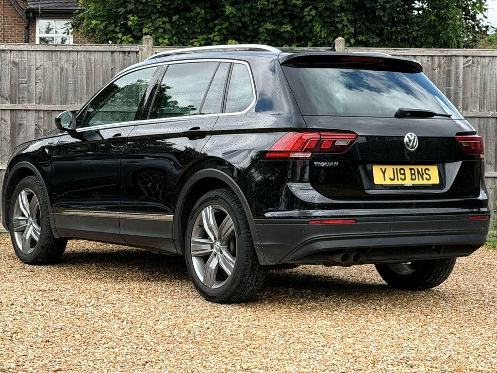 Volkswagen Tiguan 1.5L Match Black #4