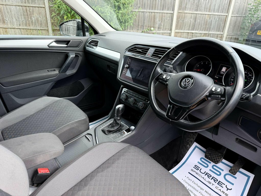 Volkswagen Tiguan 1.5L Match Black #5