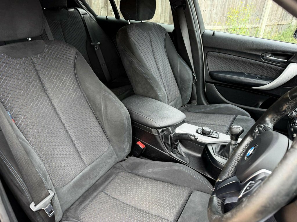 BMW 1 Series 2L M Sport White #5