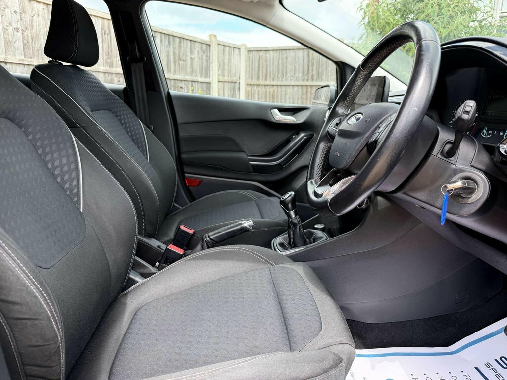 Ford Fiesta 1.0 Ecoboost Active X Black #28