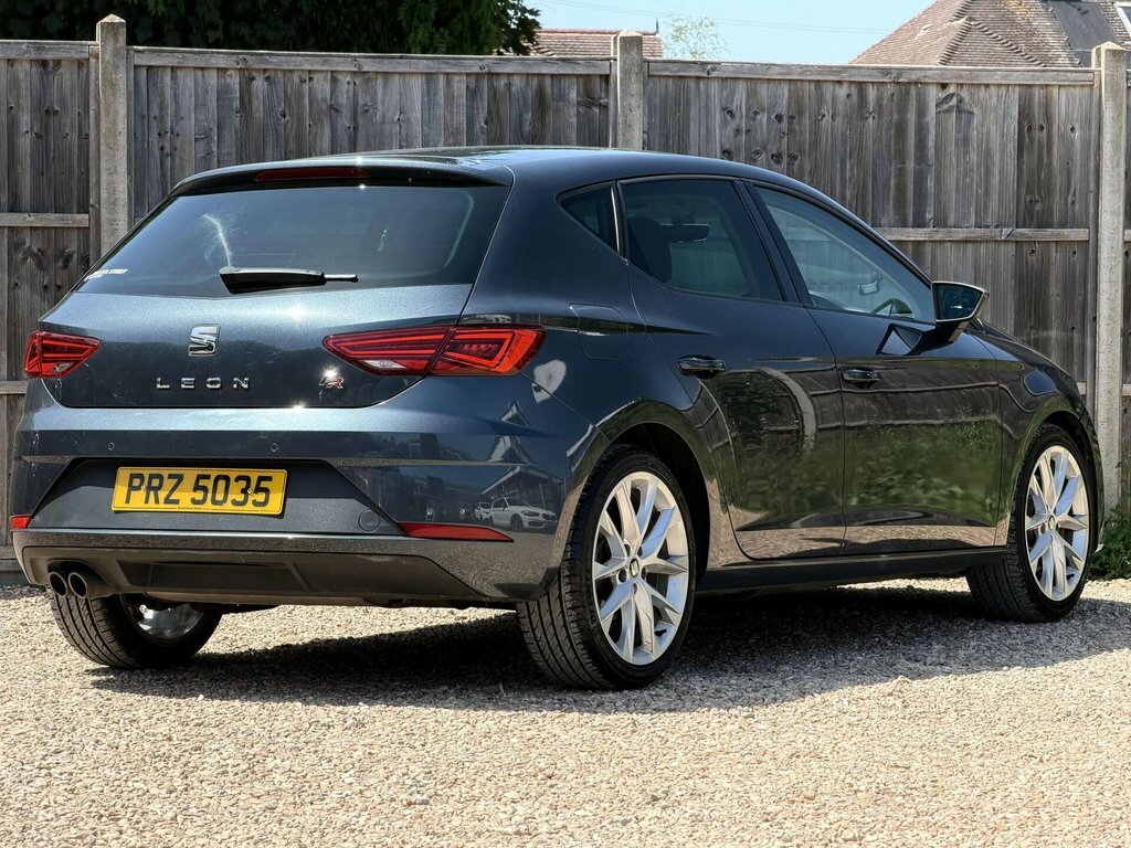 Seat Leon 1.5L Fr Sport Grey #3