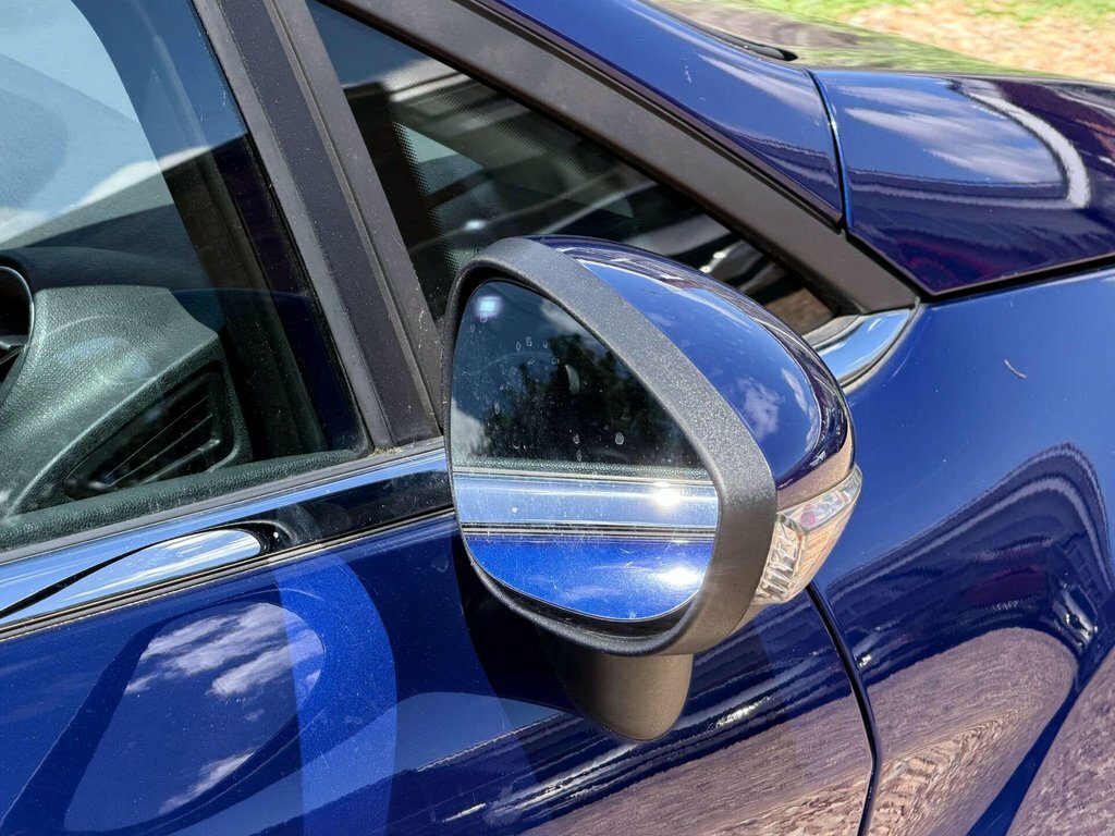 Ford Fiesta Black #17