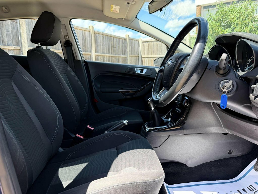 Ford Fiesta Black #27
